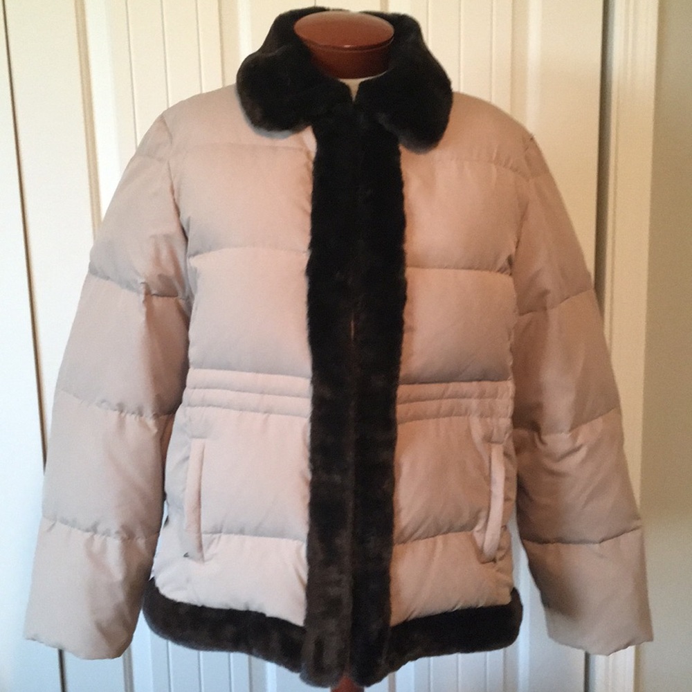Down Puffer Coat with Faux Fur Trim(*pls see note)